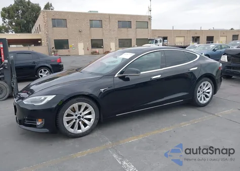 2017 Tesla Model S 60/75 z USA, uszkodzony, nr VIN 5YJSA1E17HF192897